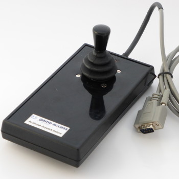 Analogue joystick in low profile case